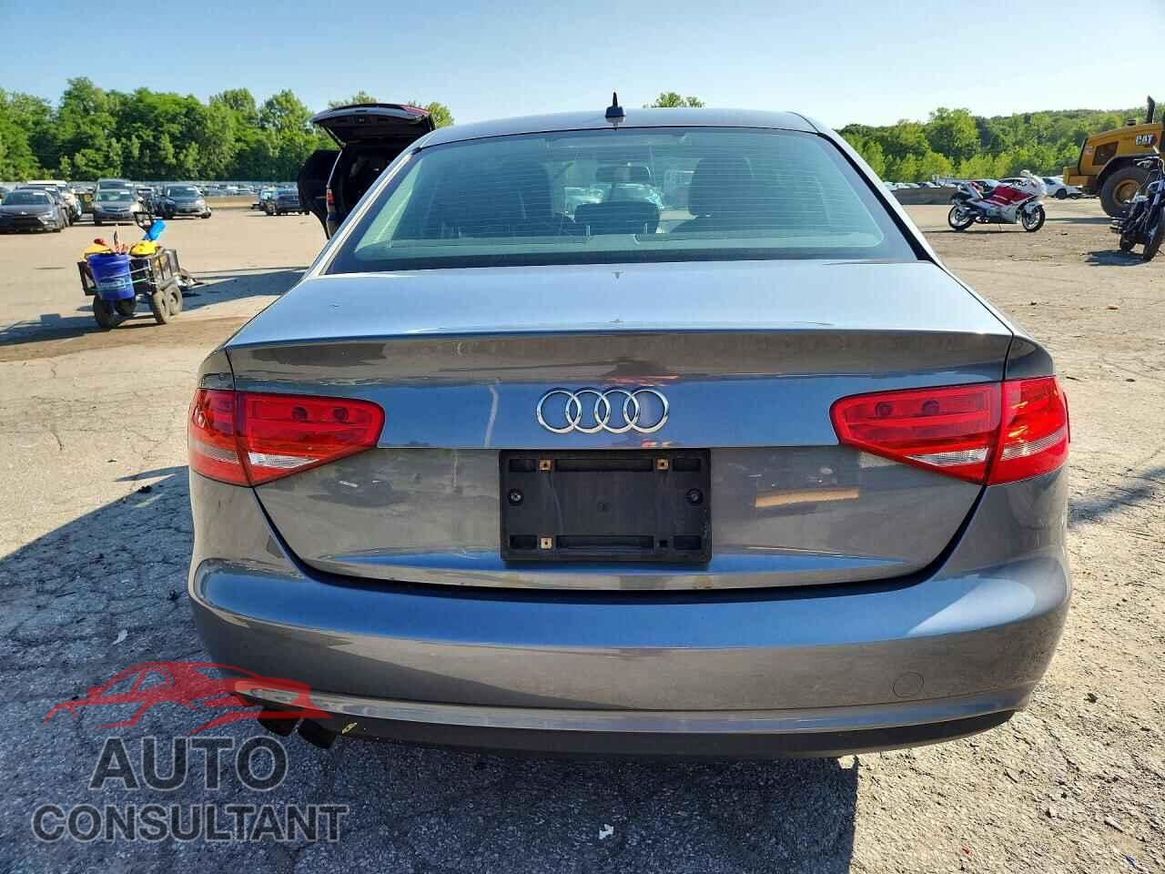AUDI A4 2013 - WAUBFAFL0DN041362