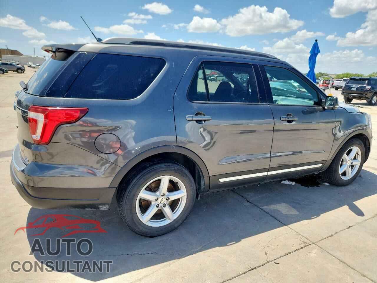 FORD EXPLORER 2018 - 1FM5K7D89JGB17007