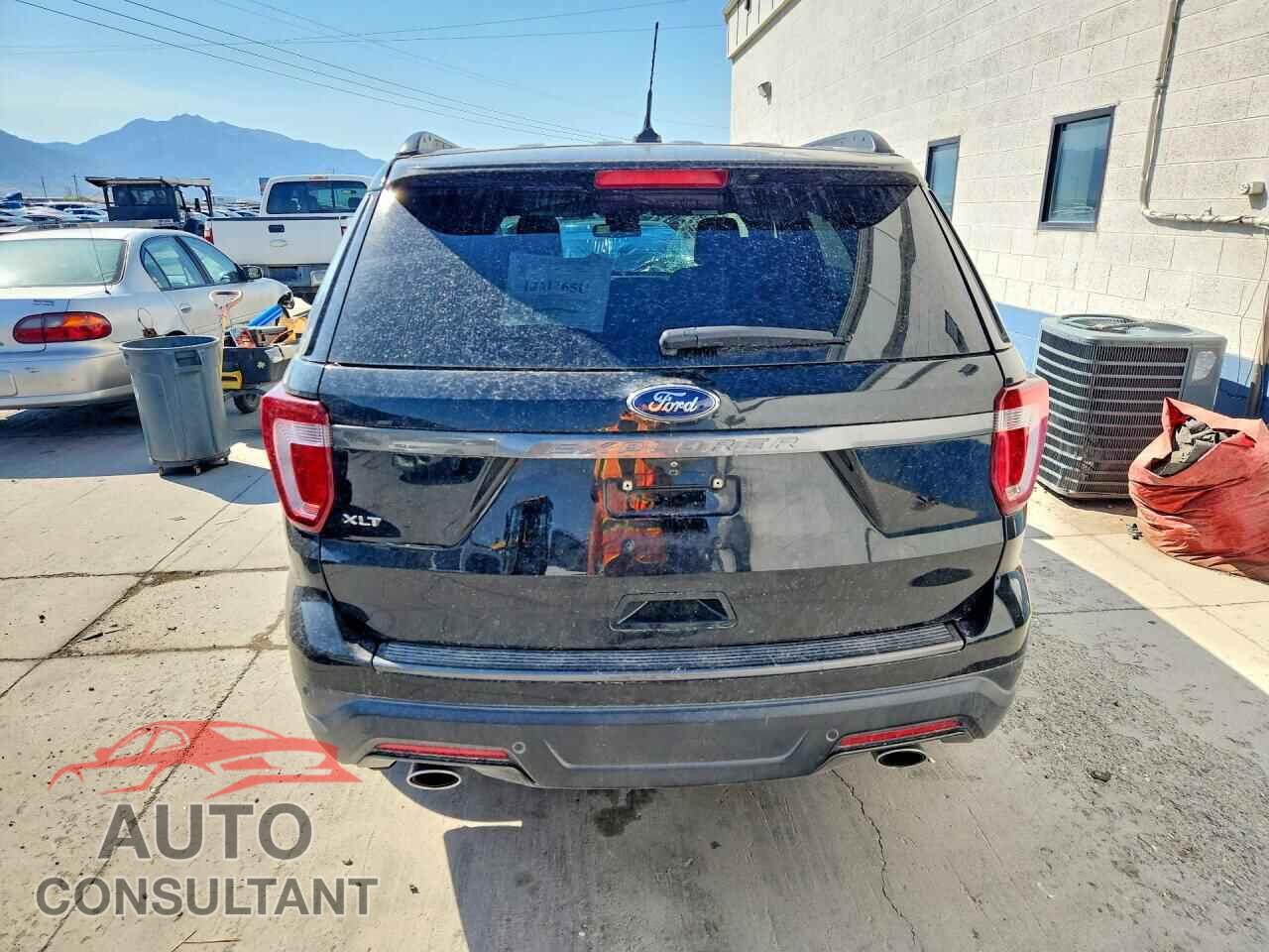 FORD EXPLORER 2018 - 1FM5K7D82JGB65707