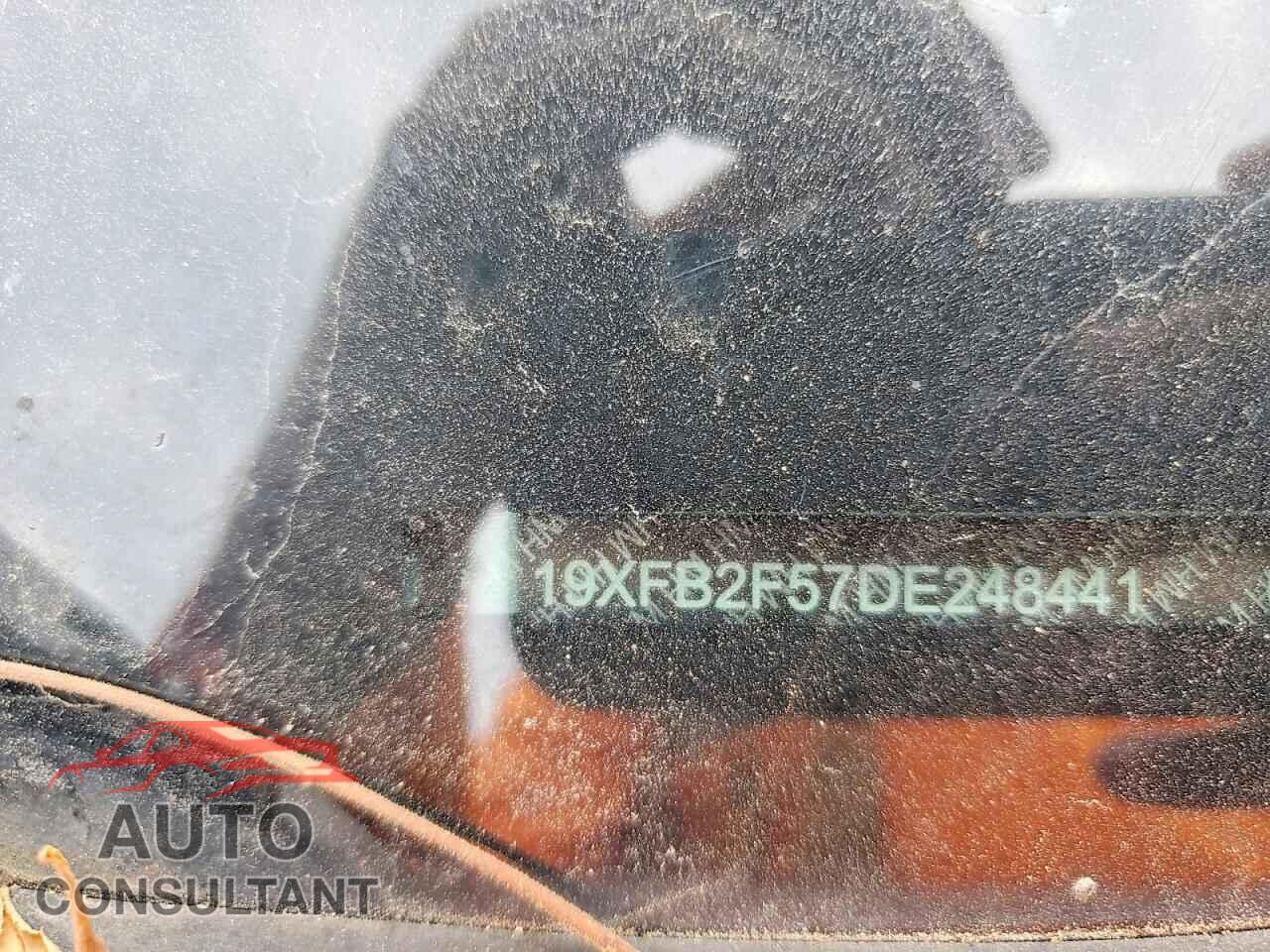 HONDA CIVIC 2013 - 19XFB2F57DE248441
