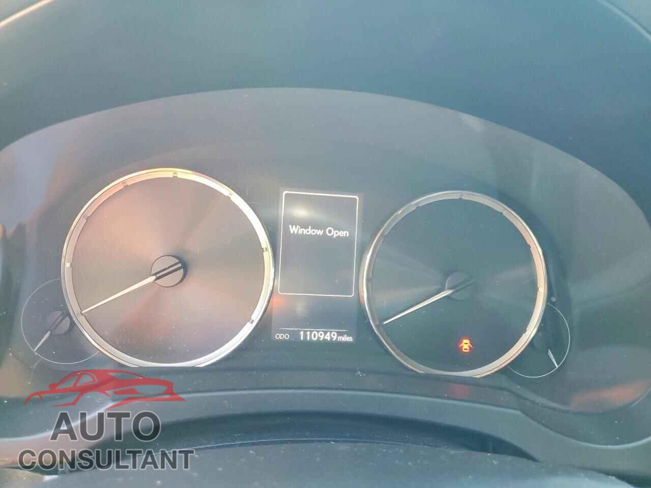 LEXUS IS 2017 - JTHBA1D22H5039211