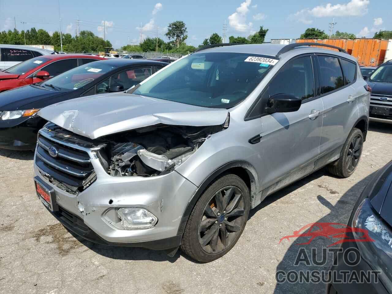 FORD ESCAPE 2019 - 1FMCU0GD9KUB00695
