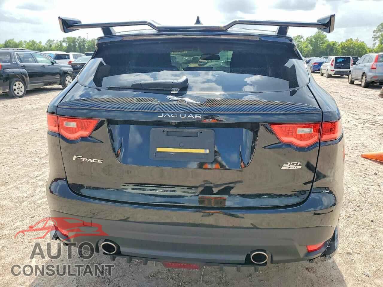 JAGUAR F-PACE 2017 - SADCS2BVXHA496429