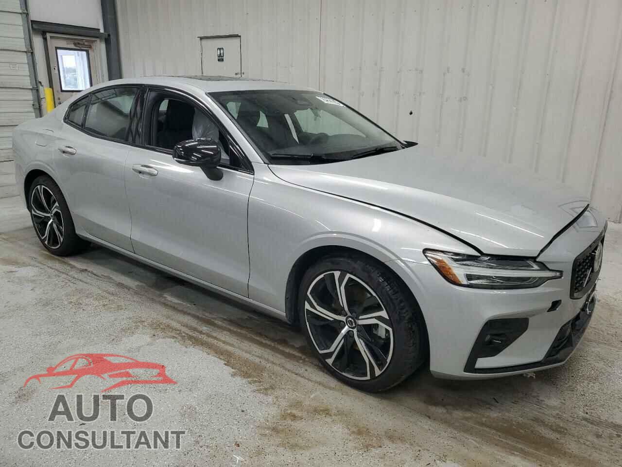 VOLVO S60 CORE 2024 - 7JRL12FK4RG319079