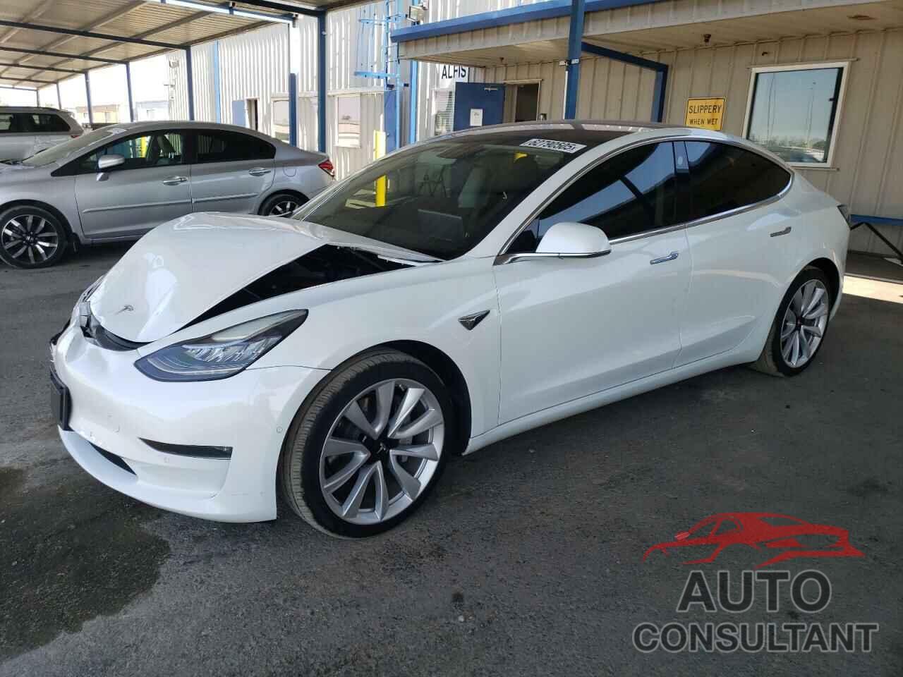 TESLA MODEL 3 2018 - 5YJ3E1EA1JF047109