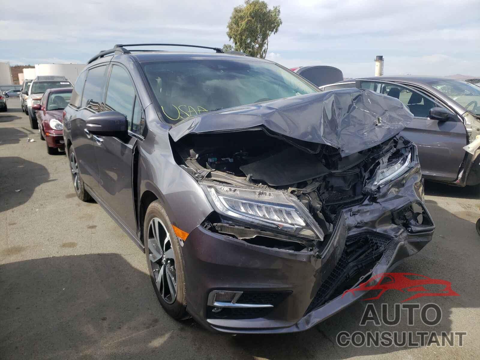 HONDA ODYSSEY 2018 - 5FNRL6H96JB061666