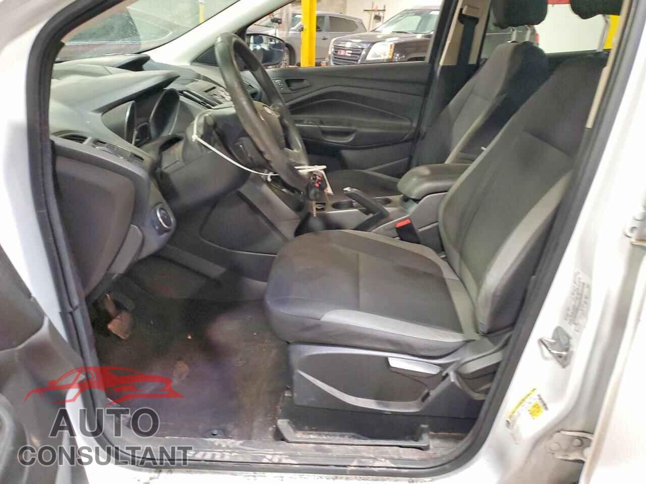 FORD ESCAPE 2015 - 1FMCU0F72FUB54597