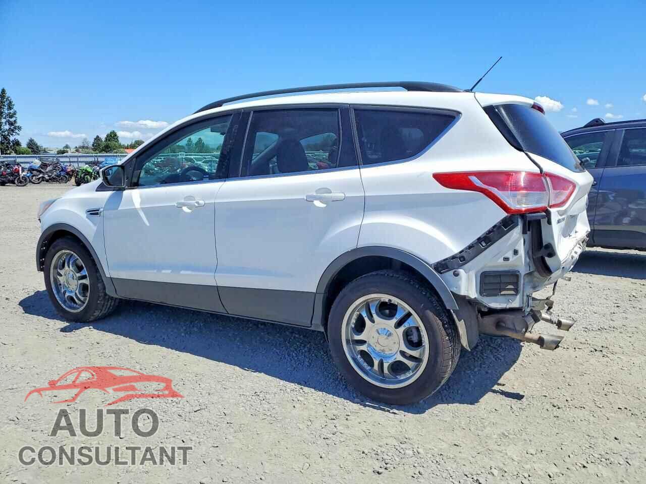 FORD ESCAPE 2015 - 1FMCU9G92FUC64313