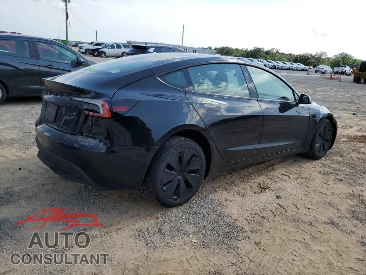TESLA MODEL 3 2024 - 5YJ3E1EA3RF855991