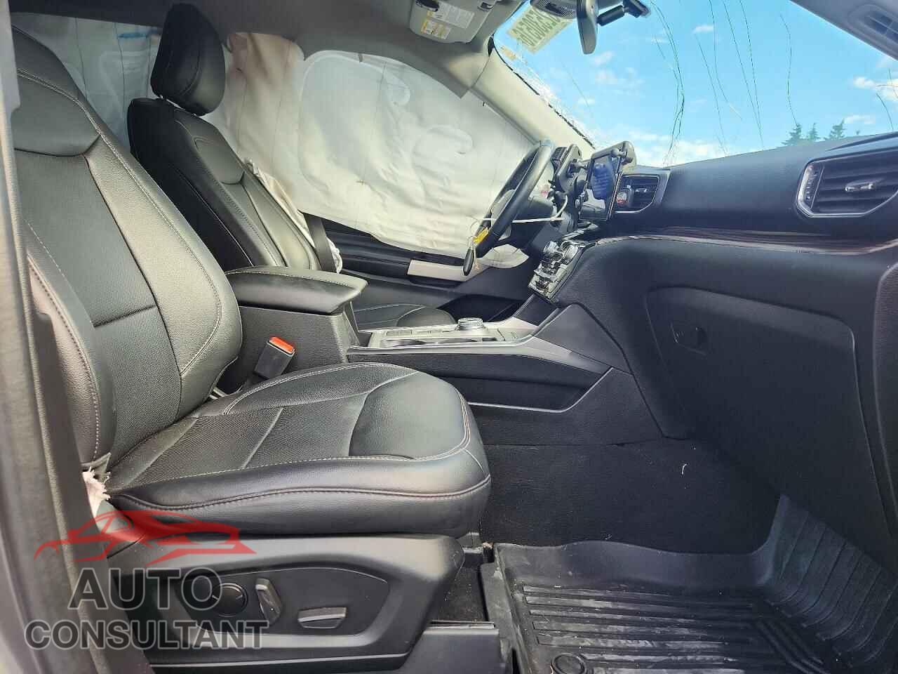 FORD EXPLORER 2023 - 1FMSK7FH9PGB19865