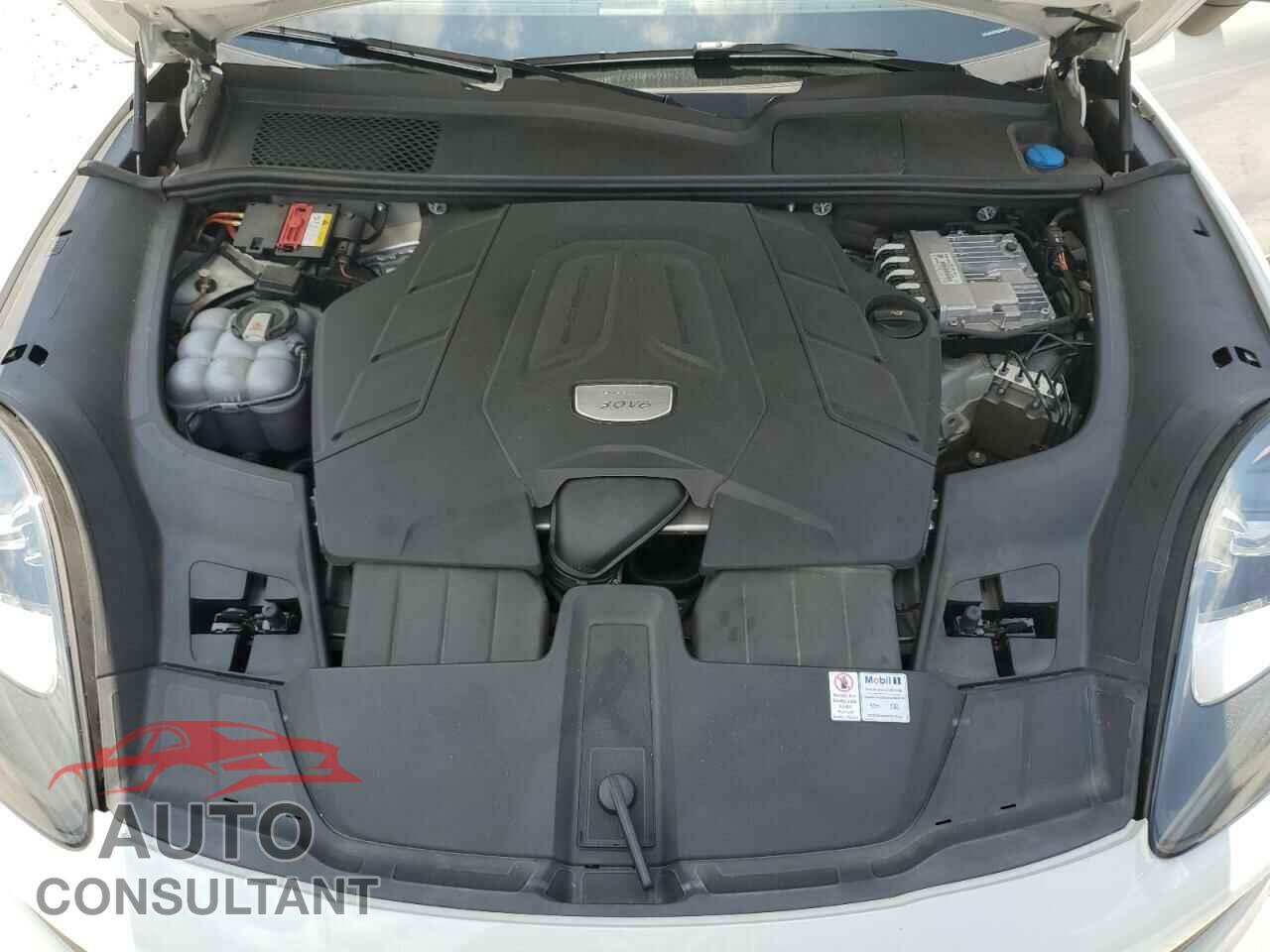 PORSCHE CAYENNE 2020 - WP1AA2AY9LDA06327