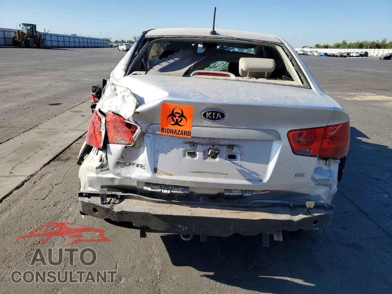 KIA FORTE 2012 - KNAFU4A23C5514063