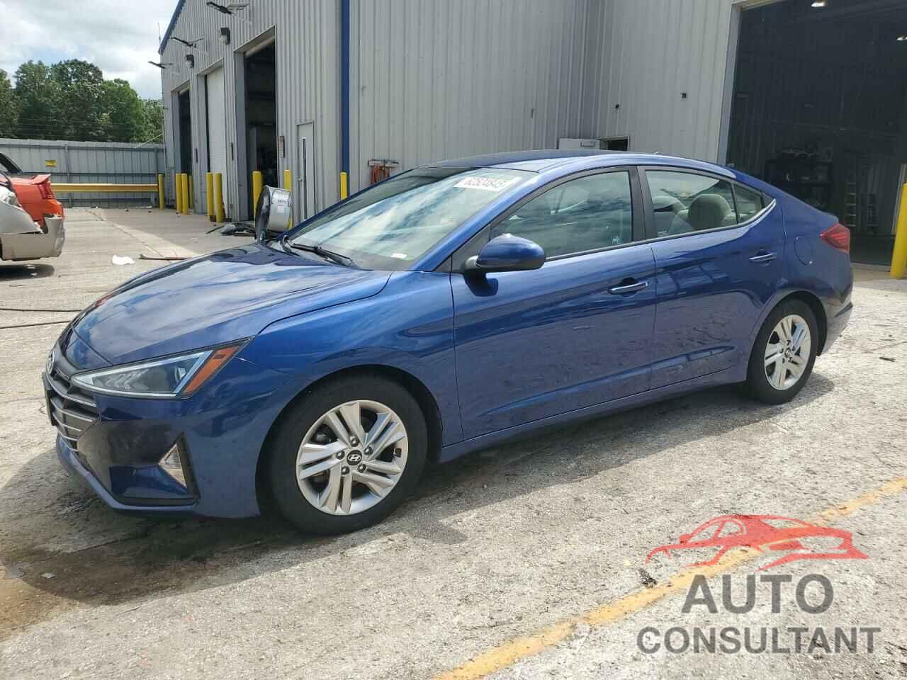 HYUNDAI ELANTRA 2019 - 5NPD84LF1KH438744