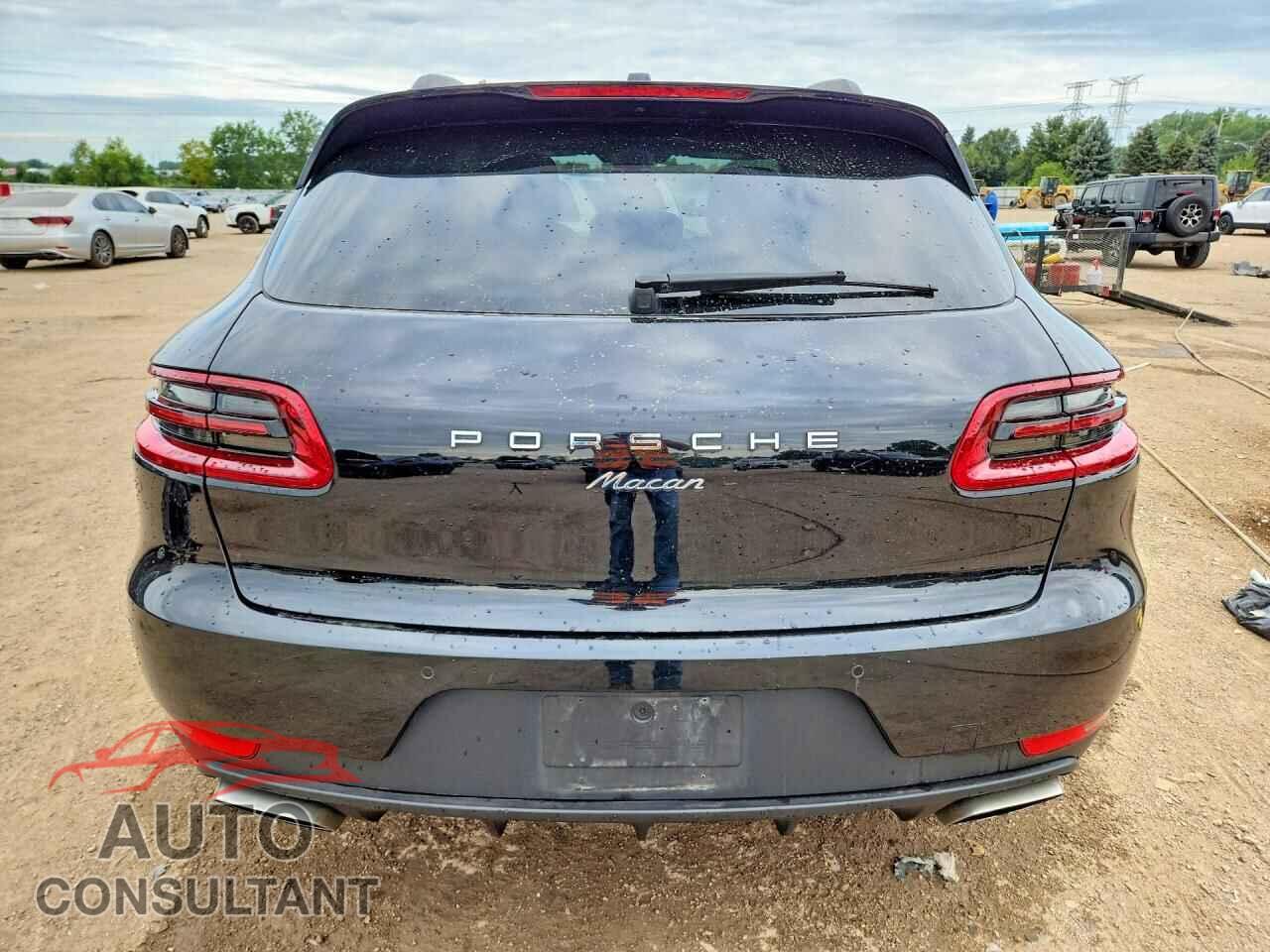 PORSCHE MACAN 2018 - WP1AA2A56JLB11948