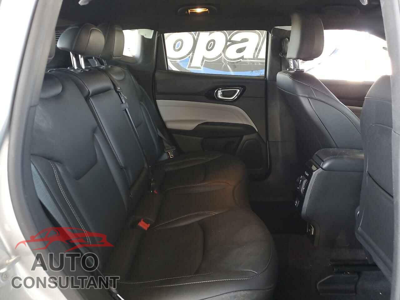 JEEP COMPASS 2025 - 3C4NJDCN2ST546323