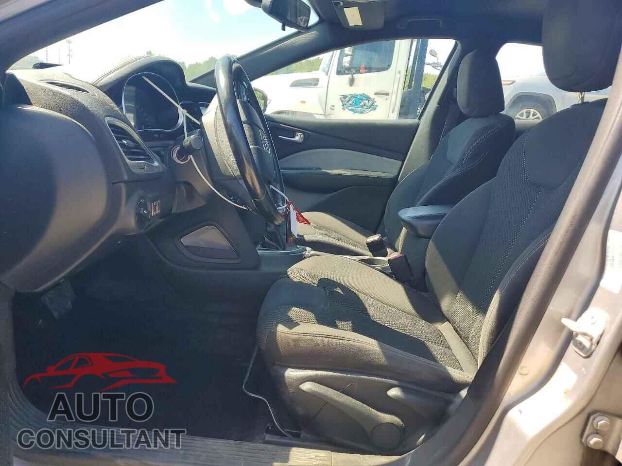 DODGE DART 2015 - 1C3CDFBB3FD422062