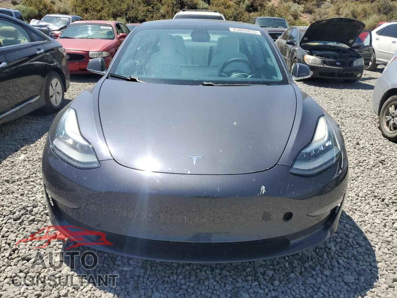 TESLA MODEL 3 2019 - 5YJ3E1EB7KF421488