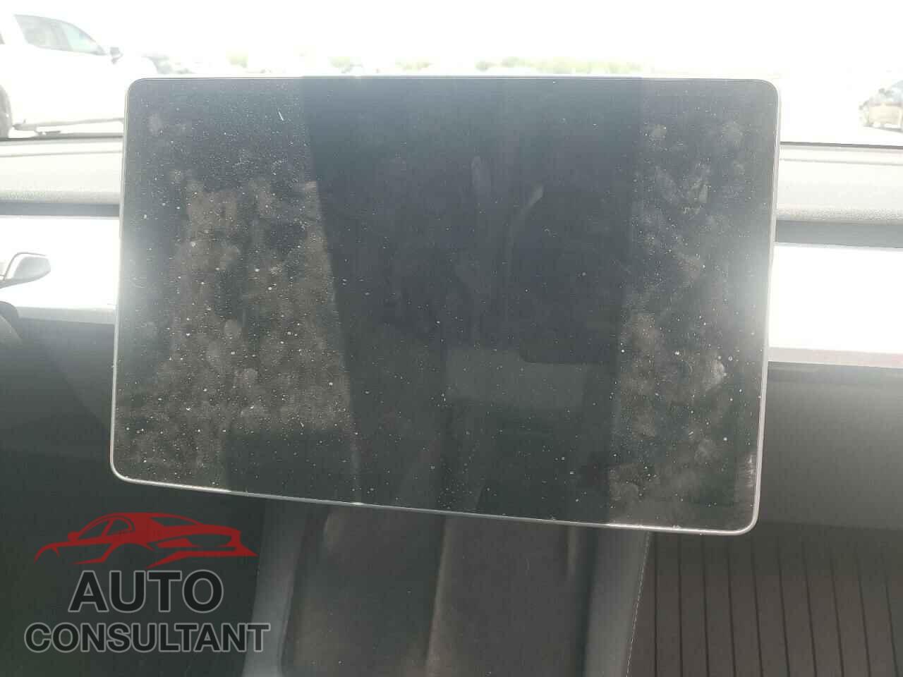 TESLA MODEL 3 2022 - 5YJ3E1EA0NF319185