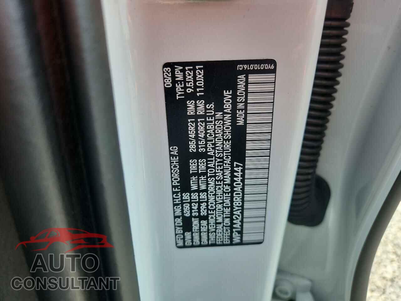 PORSCHE CAYENNE 2024 - WP1AA2AY8RDA04447