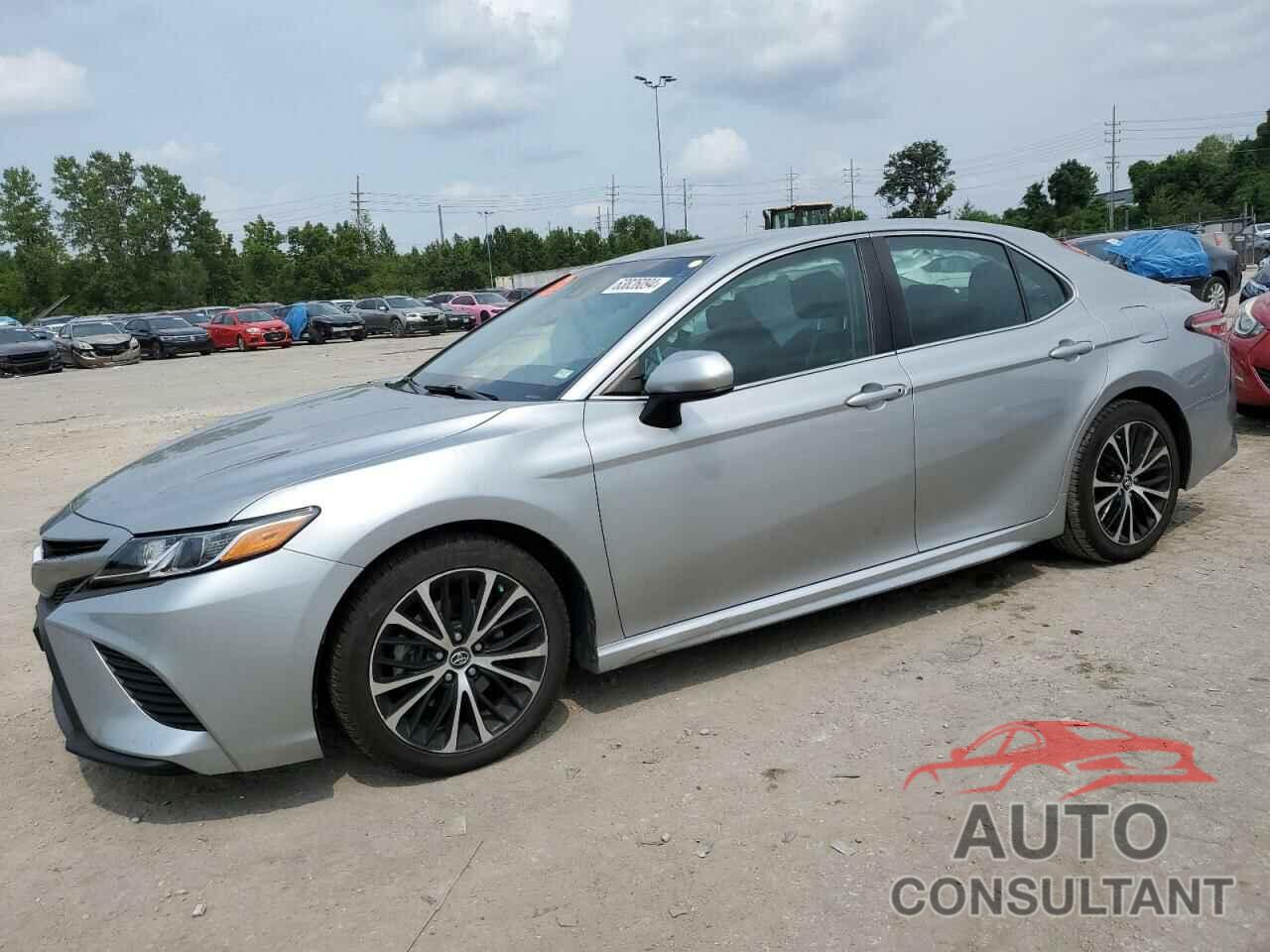 TOYOTA CAMRY 2018 - 4T1B11HK7JU604779