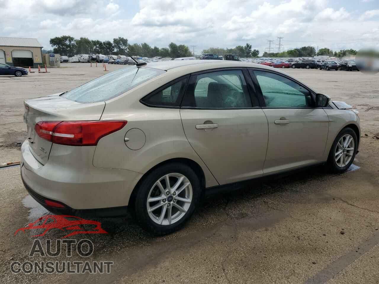 FORD FOCUS 2016 - 1FADP3F28GL352913