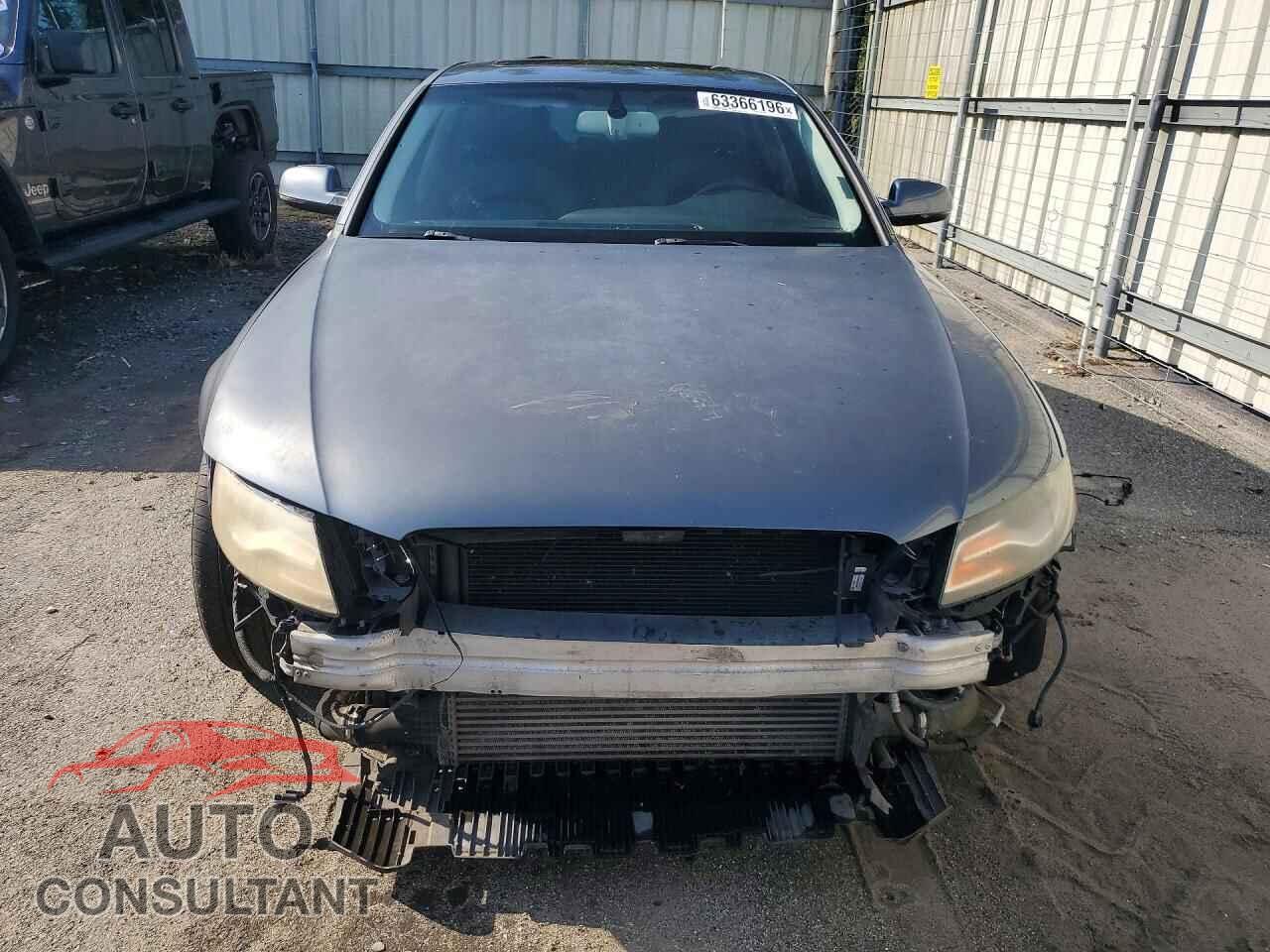 AUDI A4 2012 - WAUEFAFL2CA112192