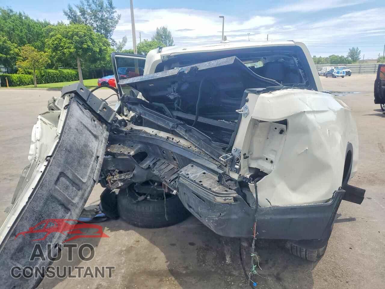 HONDA RIDGELINE 2017 - 5FPYK2F58HB007584