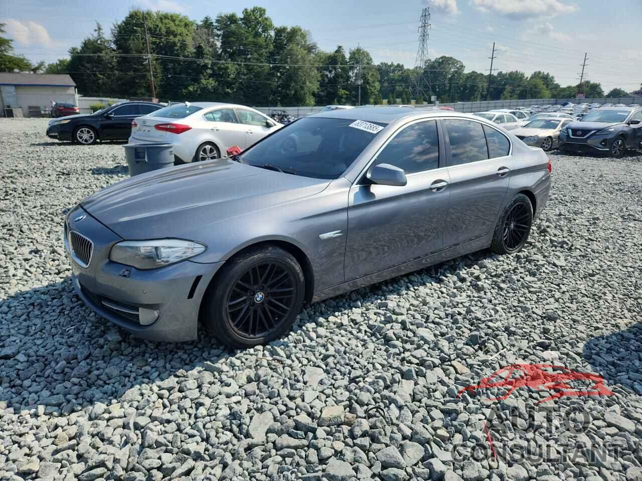 BMW 5 SERIES 2011 - WBAFR1C50BC746346