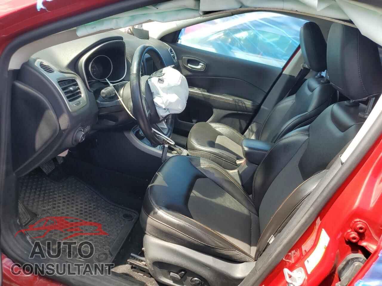 JEEP COMPASS 2018 - 3C4NJDBB7JT361108