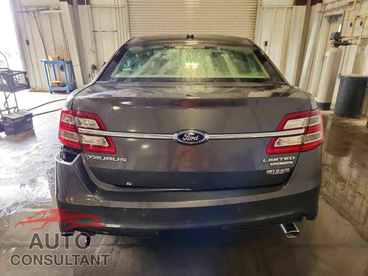 FORD TAURUS 2016 - 1FAHP2F89GG105070