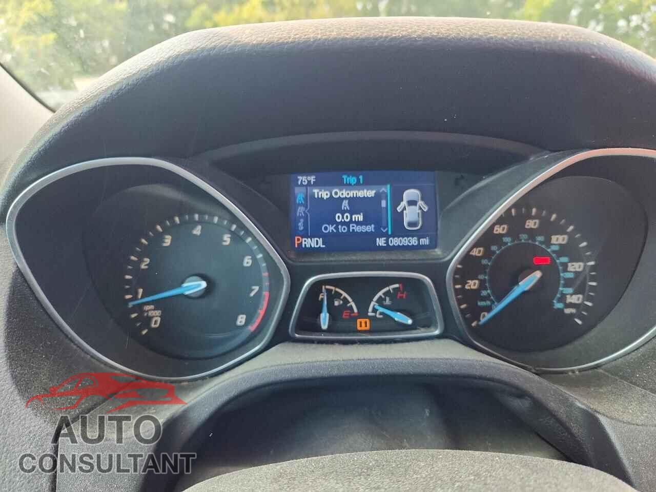 FORD FOCUS 2014 - 1FADP3F25EL239143