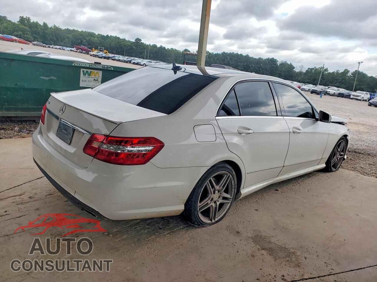 MERCEDES-BENZ E-CLASS 2013 - WDDHF5KB3DA684853