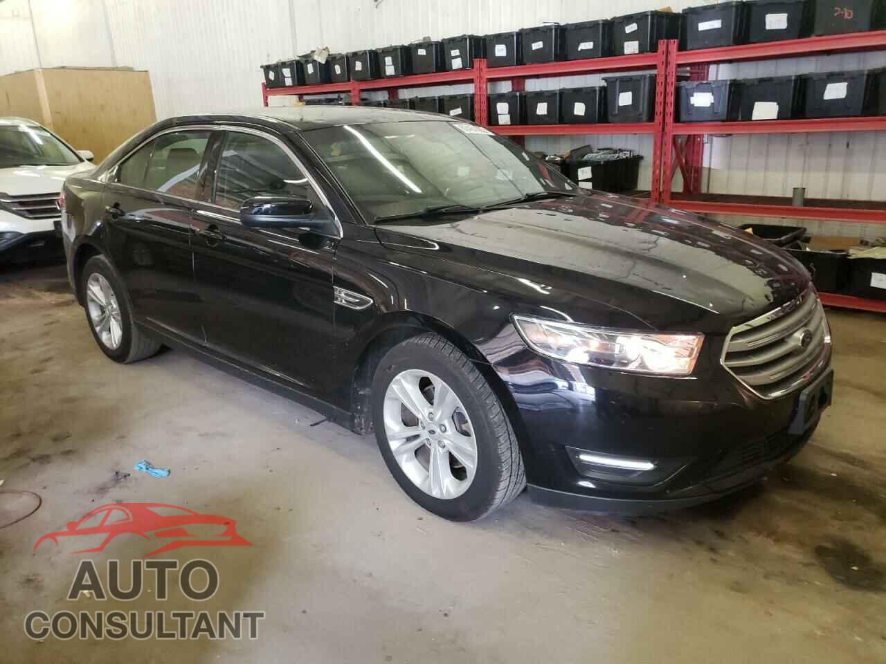 FORD TAURUS 2017 - 1FAHP2E88HG106424
