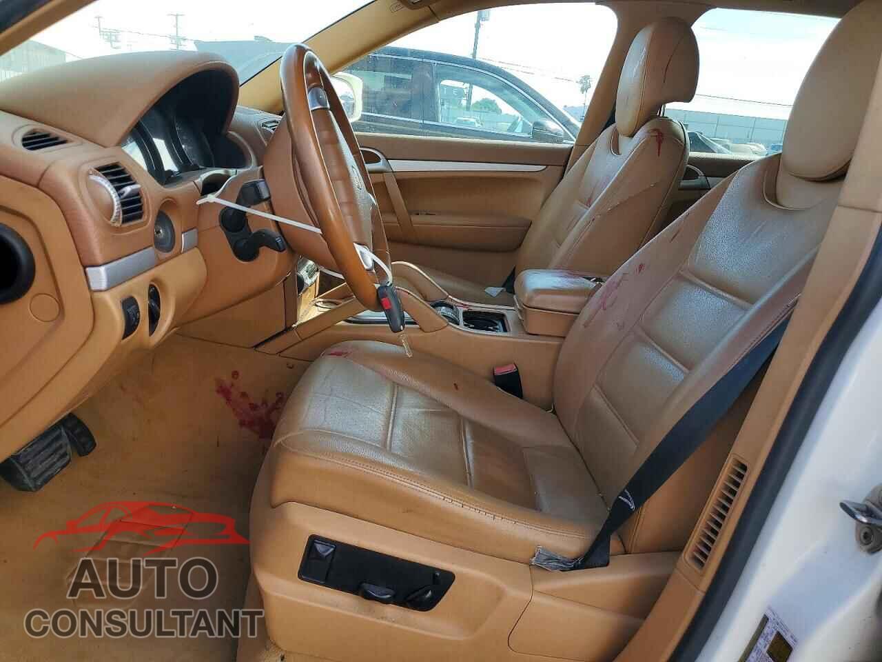 PORSCHE CAYENNE 2010 - WP1AA2AP2ALA02694