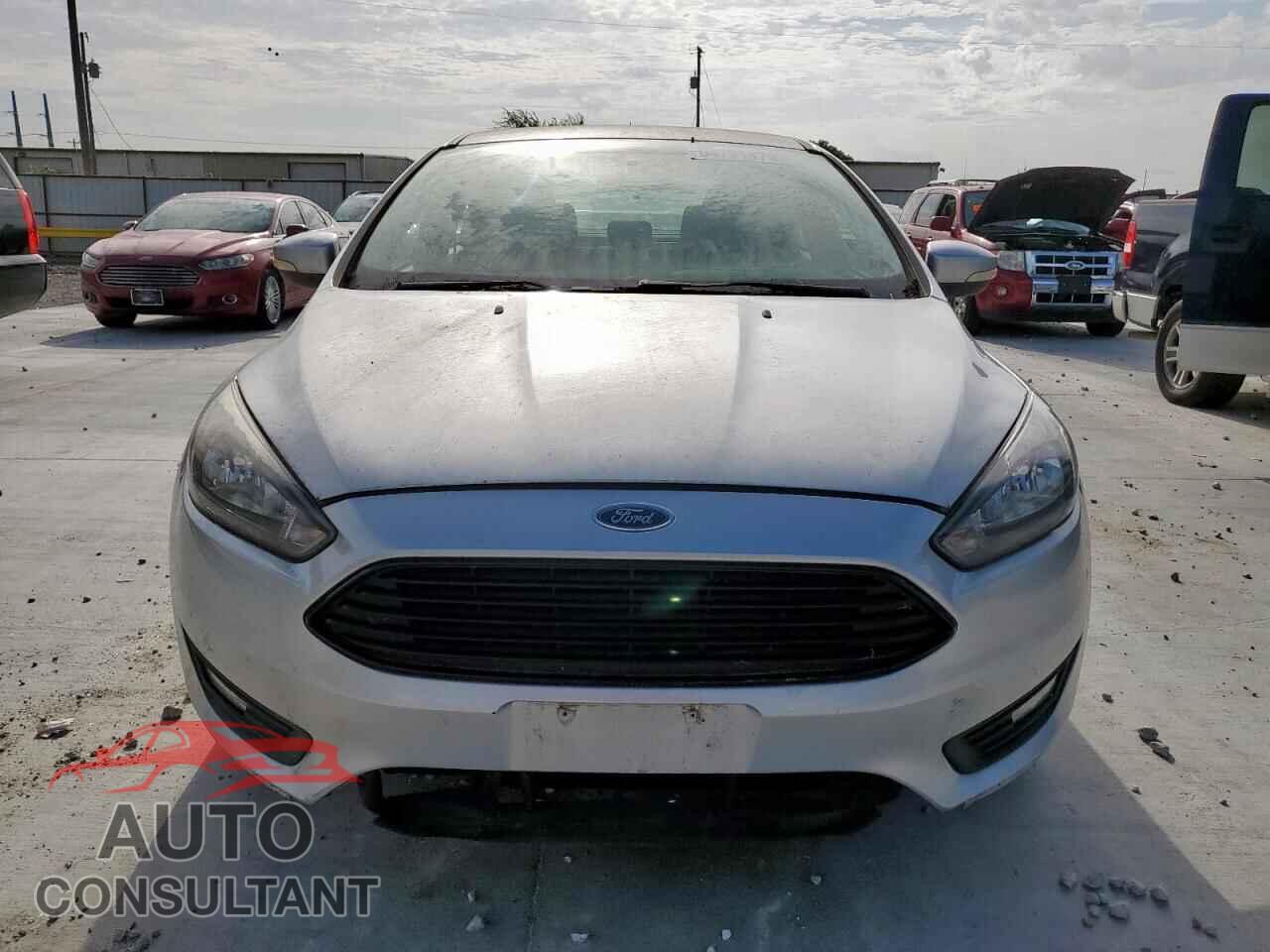 FORD FOCUS 2016 - 1FADP3FE9GL207504