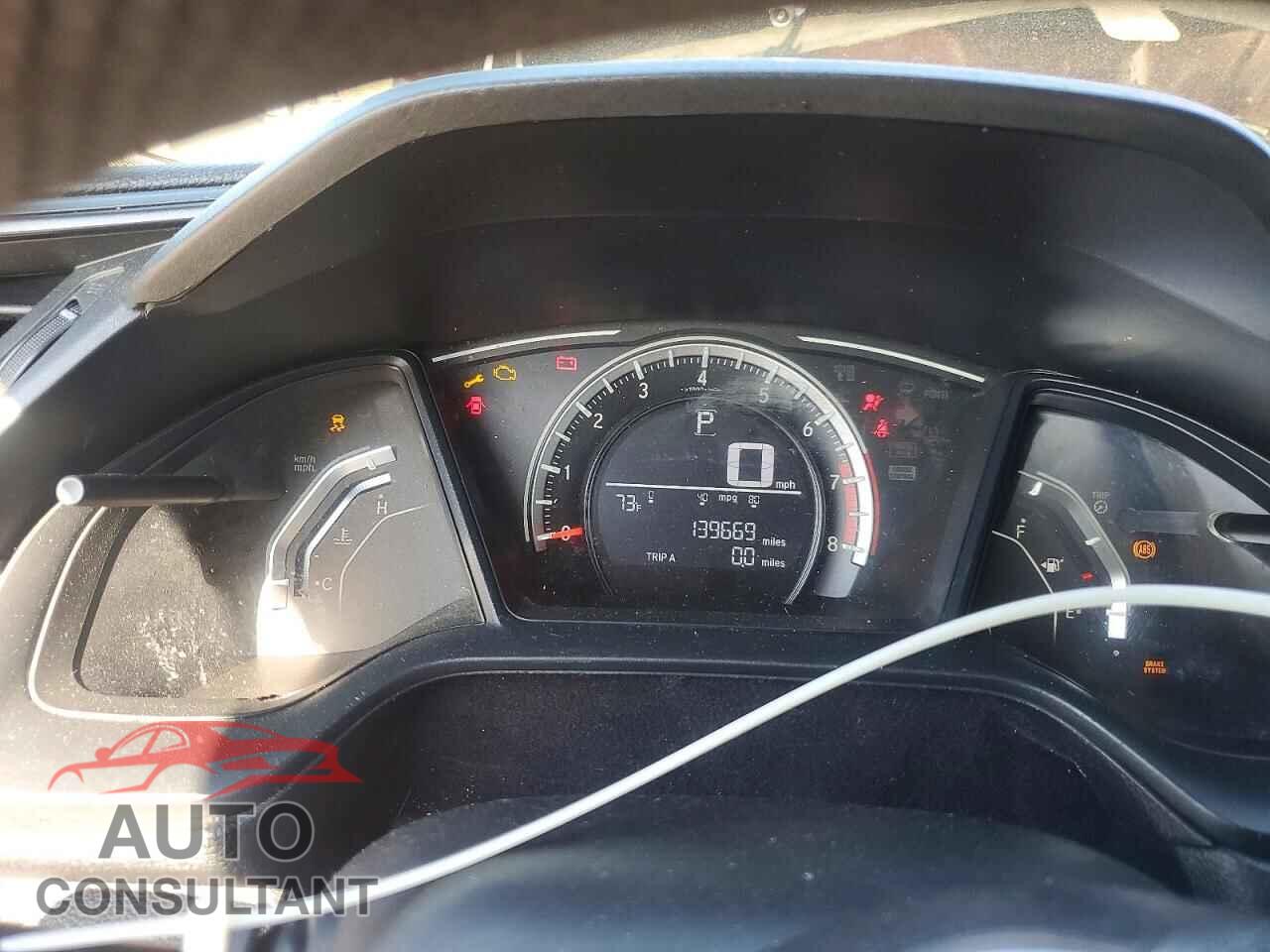 HONDA CIVIC 2017 - 2HGFC2F58HH532010