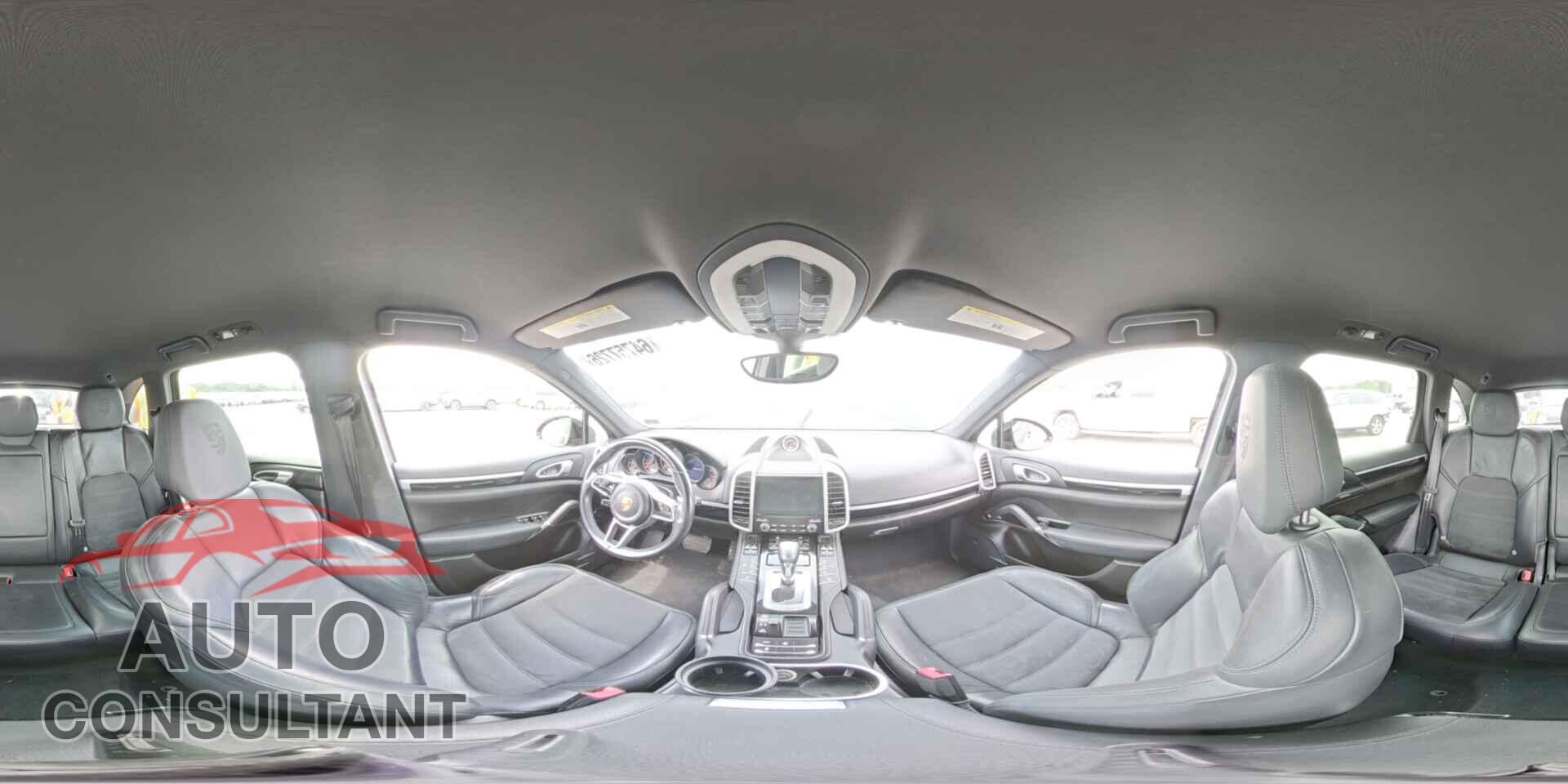 PORSCHE CAYENNE 2017 - WP1AA2A25HKA81735