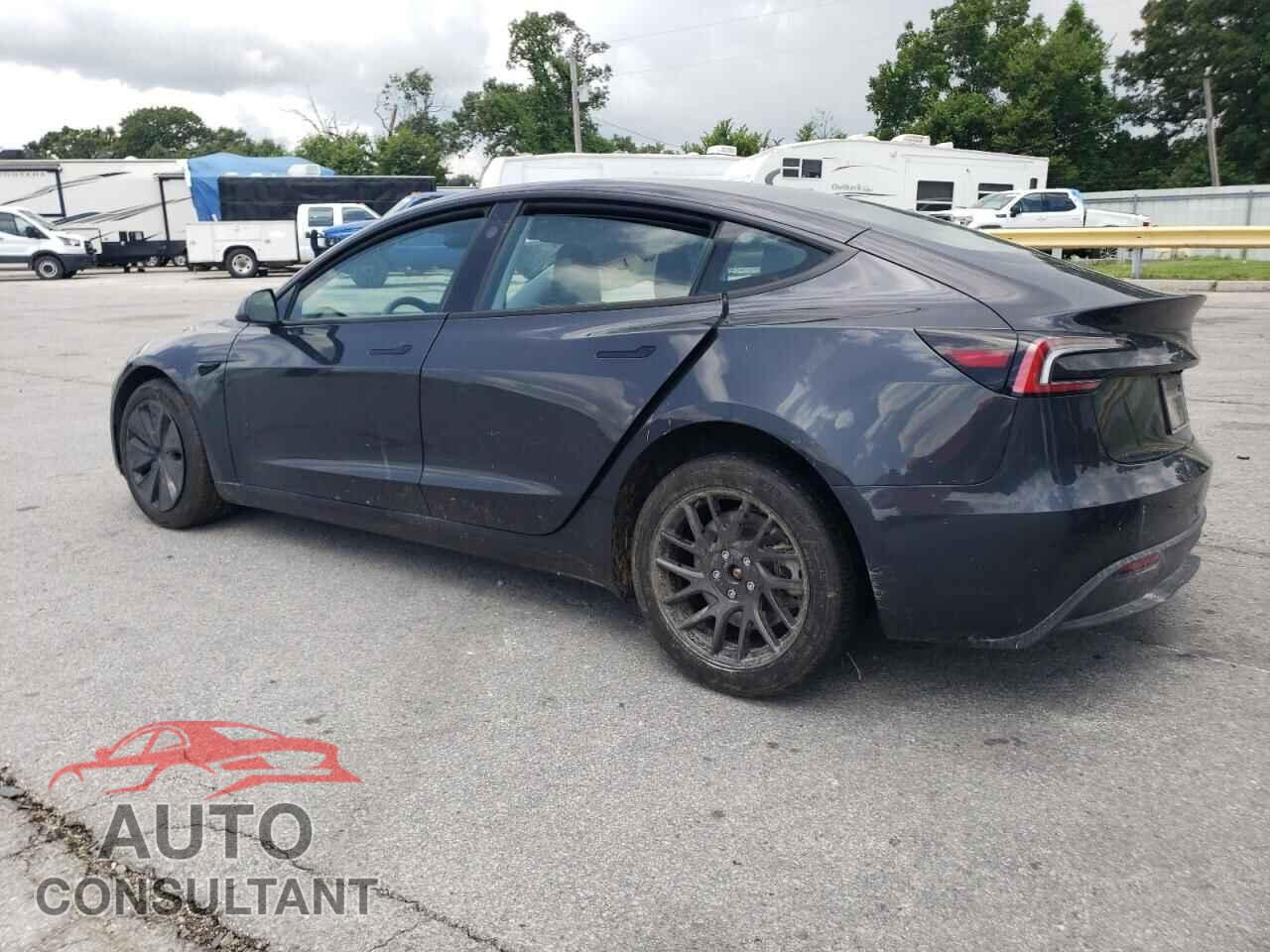 TESLA MODEL 3 2024 - 5YJ3E1EA1RF736482