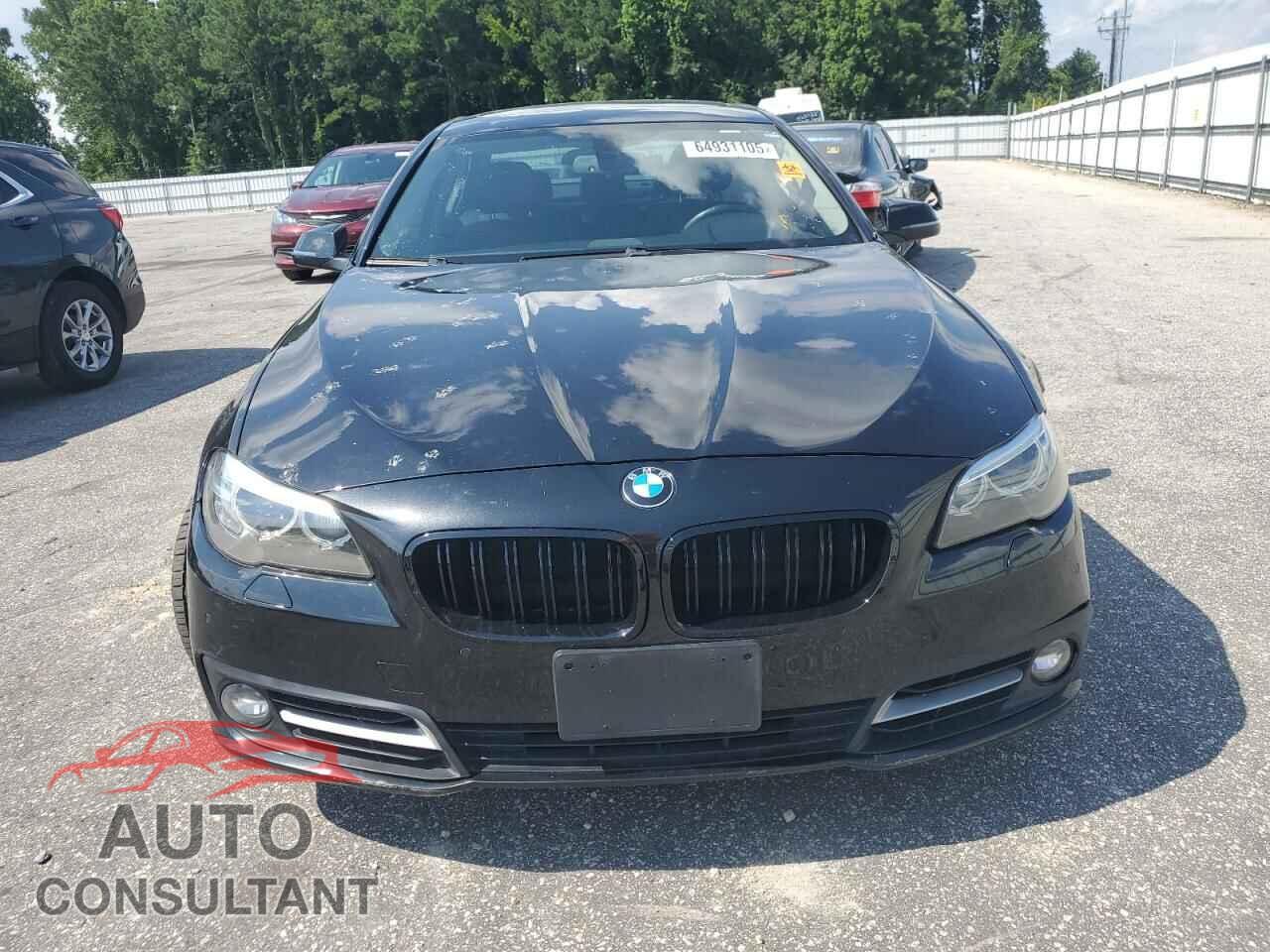 BMW 5 SERIES 2015 - WBA5B3C50FD542996