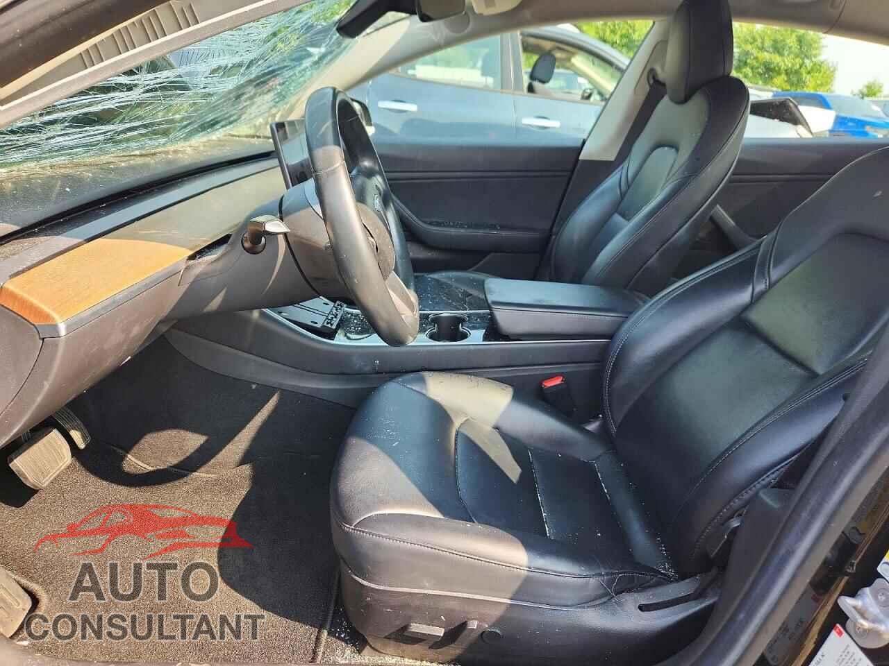 TESLA MODEL 3 2018 - 5YJ3E1EA2JF025510