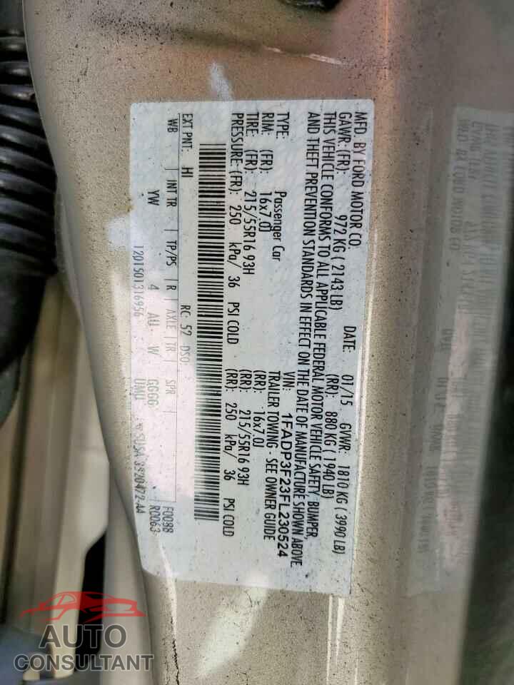 FORD FOCUS 2015 - 1FADP3F23FL230524