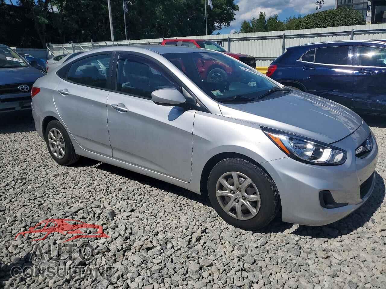 HYUNDAI ACCENT 2012 - KMHCT4AE8CU265215