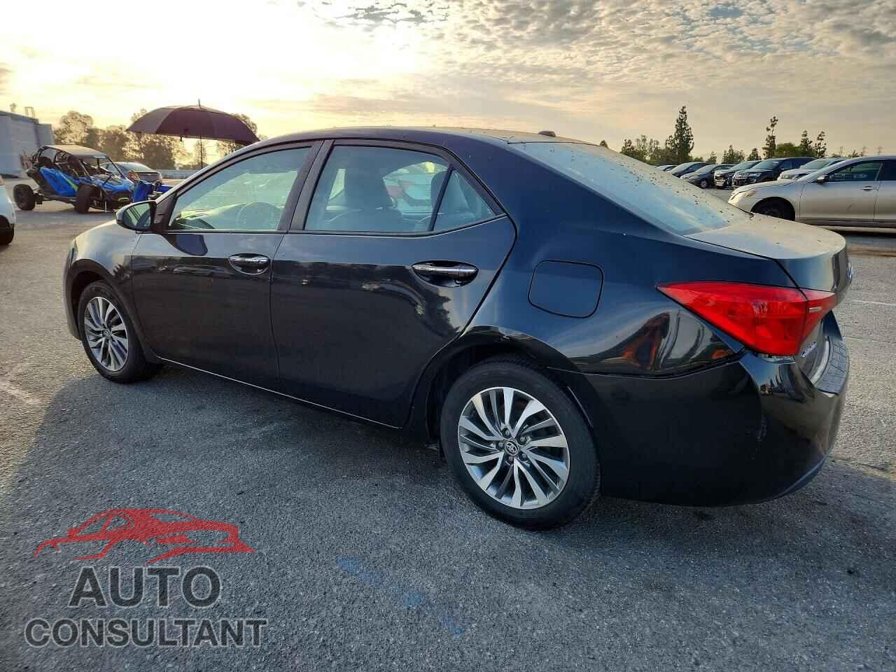 TOYOTA COROLLA 2018 - 5YFBURHE1JP816319