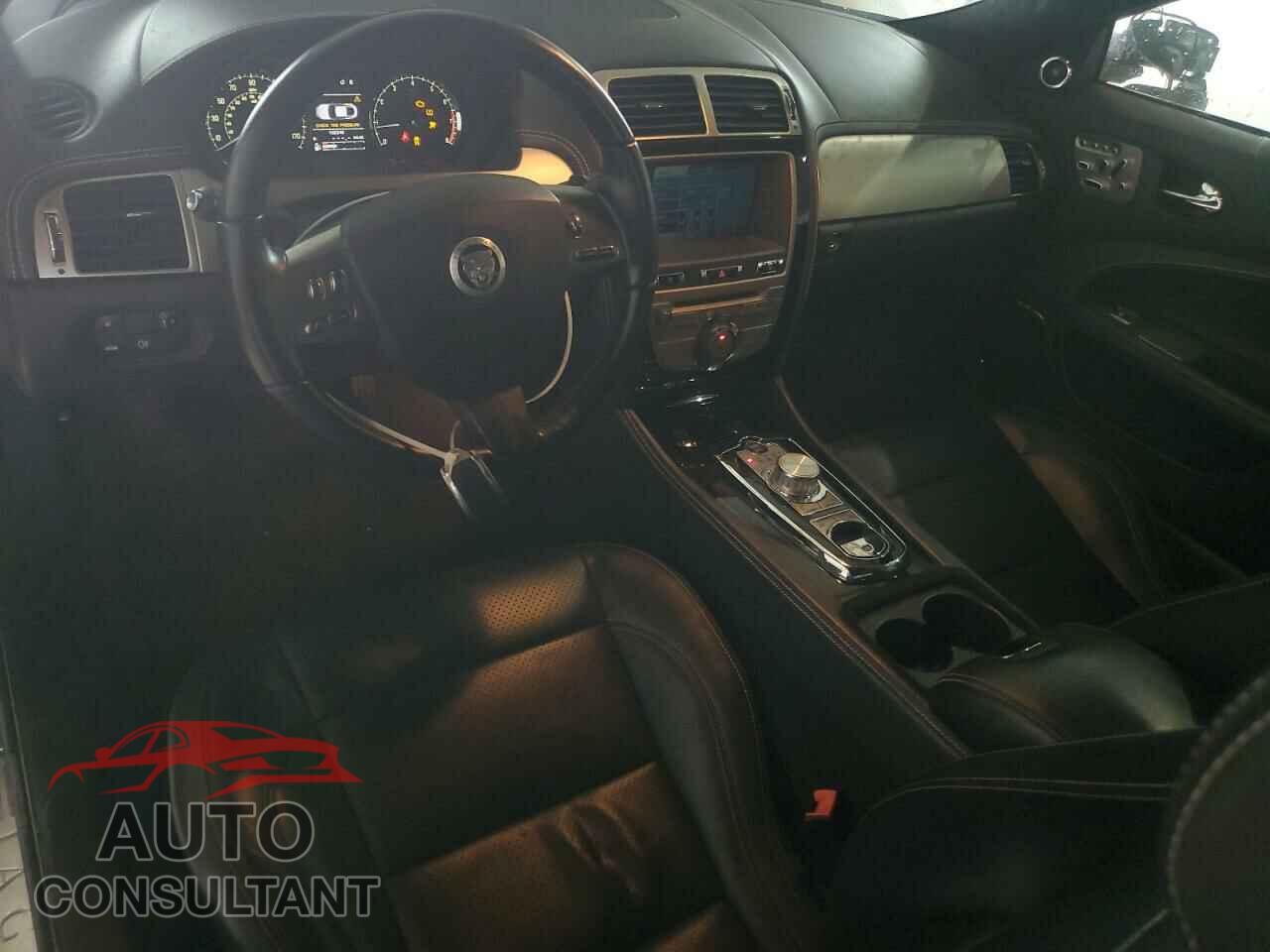 JAGUAR XK 2011 - SAJWA4FB2BLB39804