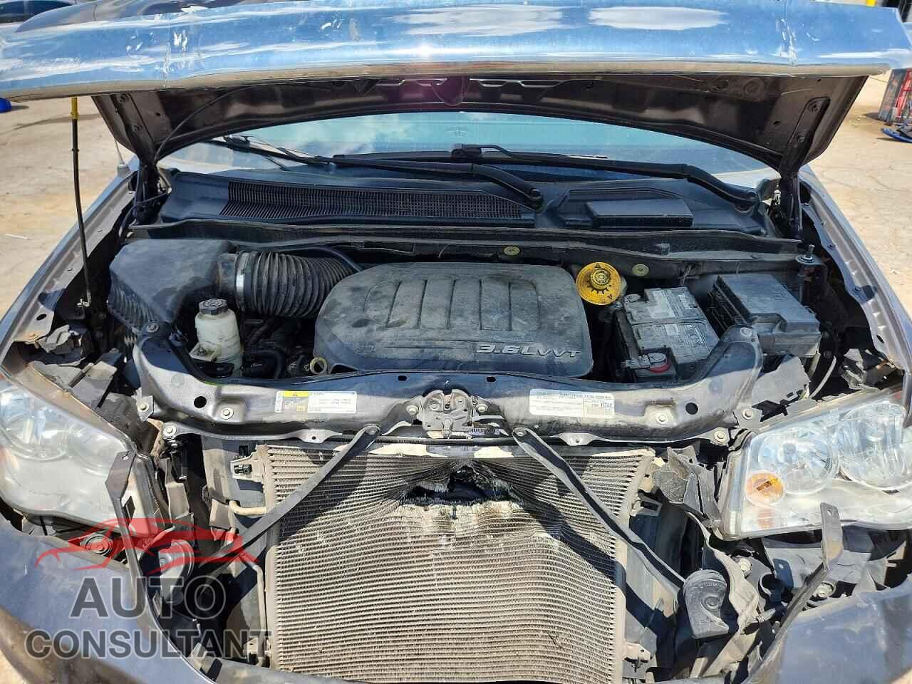 DODGE CARAVAN 2015 - 2C4RDGCG8FR670925