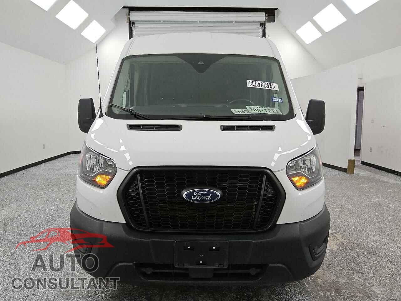 FORD TRANSIT 2023 - 1FTBR2C84PKB38537