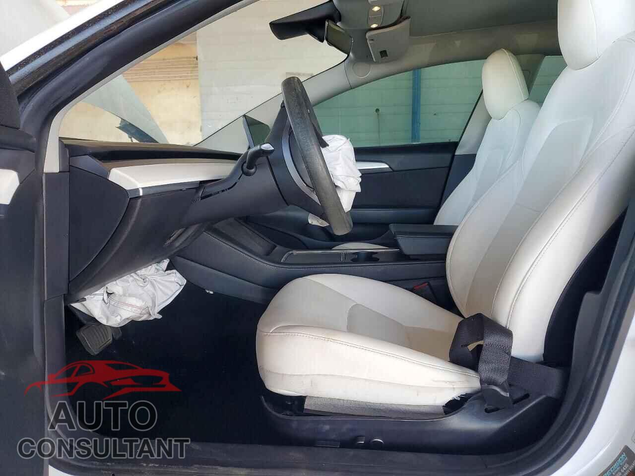 TESLA MODEL 3 2021 - 5YJ3E1EA1MF073102