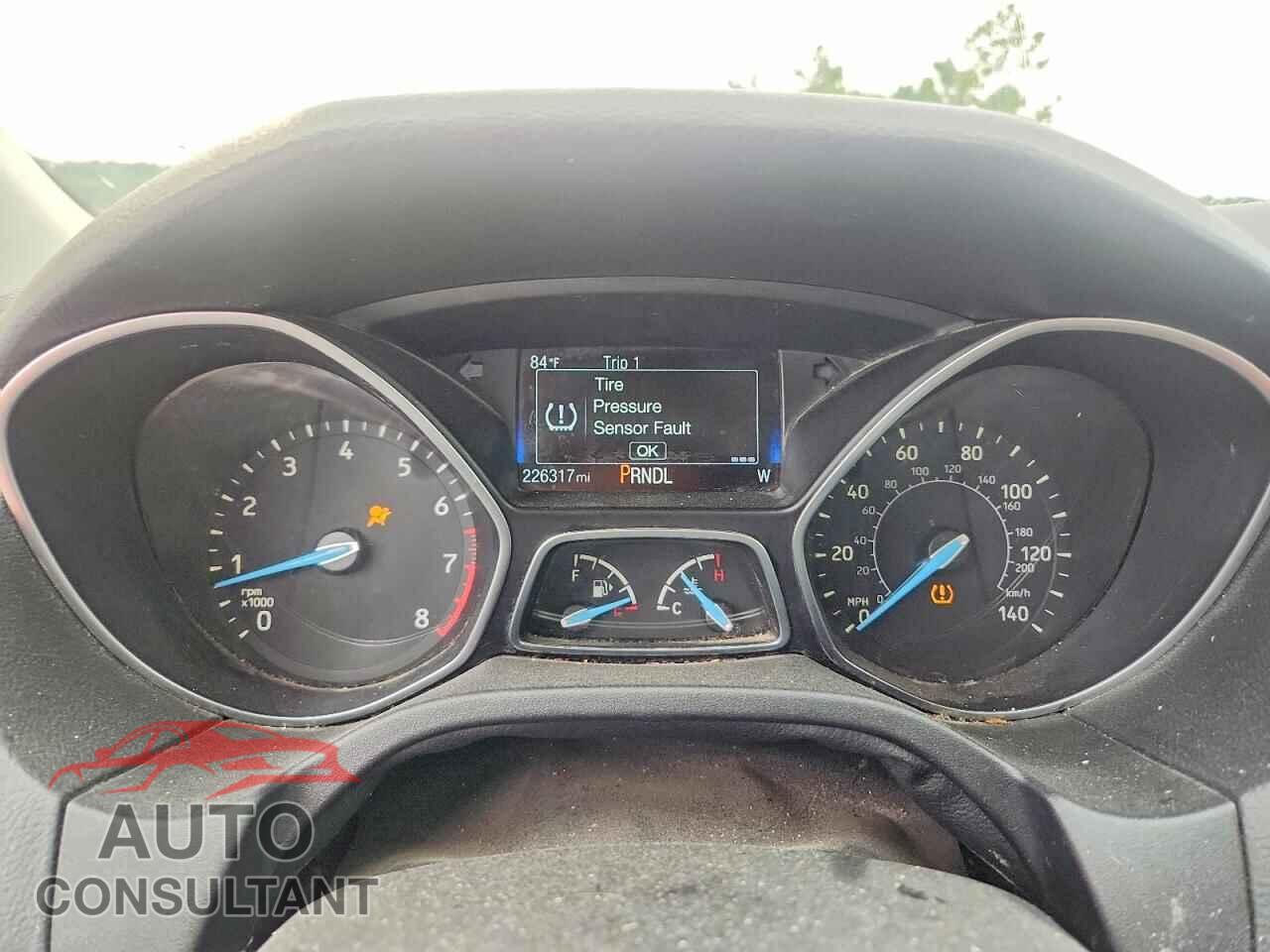 FORD FOCUS 2016 - 1FADP3F28GL242752