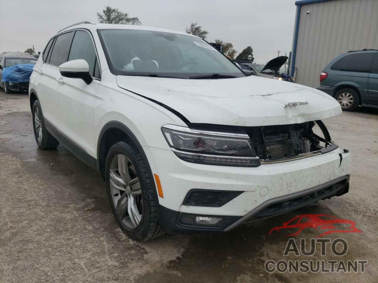 VOLKSWAGEN TIGUAN 2018 - 3VV5B7AX1JM059286