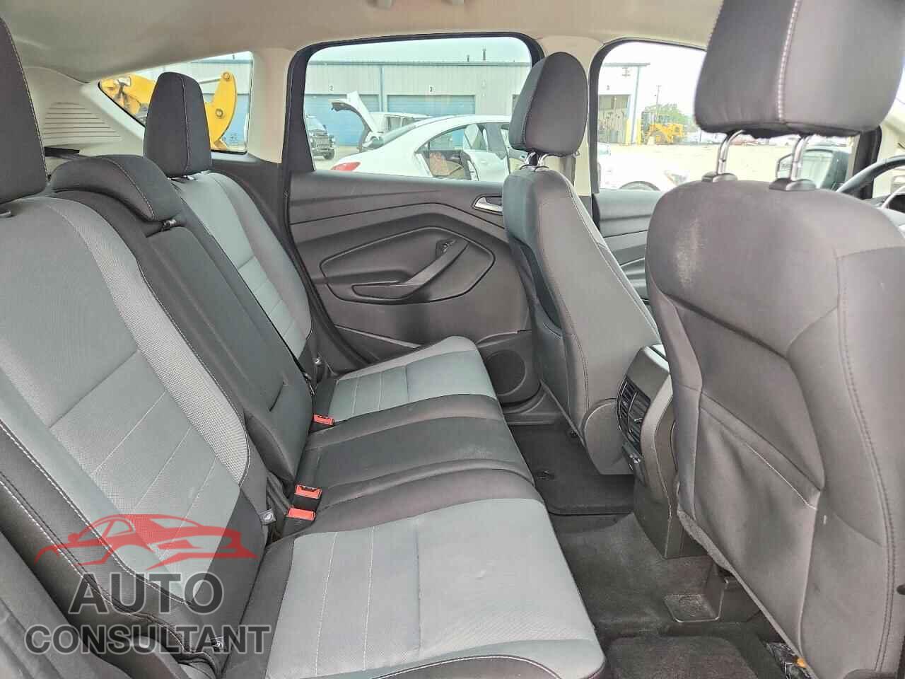 FORD CMAX 2016 - 1FADP5AU4GL106638